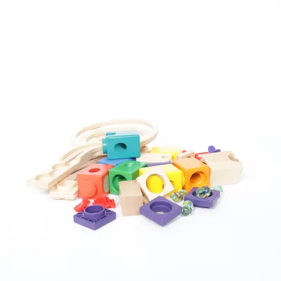 Activity toy (Multicolored) from Hape