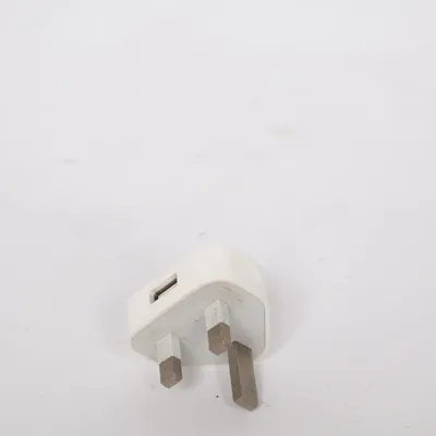Adapter (A1399) from Apple