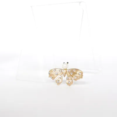Broche (Or) Métal inconnu