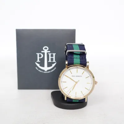 Armbandsur (Blå, Grön, Vit) från Paul Hewitt