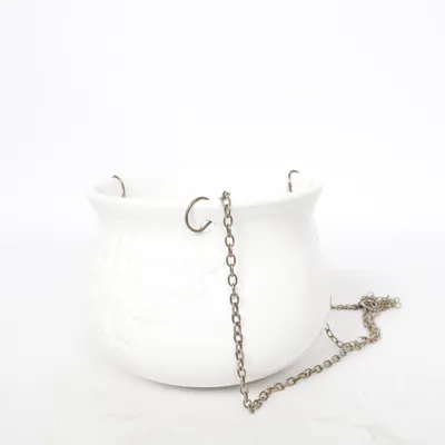 Hanging flower pot (White)