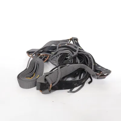 Grimma (Svart) från FULL