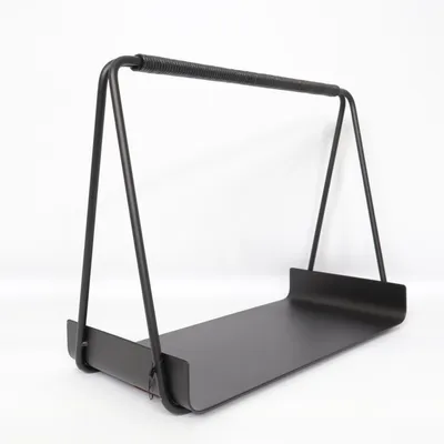 Panier à bois (Noir) de Ferm Living
