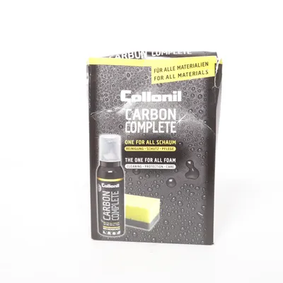 Cleaning equipment (Carbon Complete) from Collonil