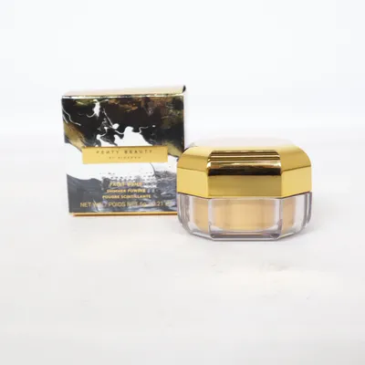 Highlighter (Trophy Wife) från Fenty Beauty