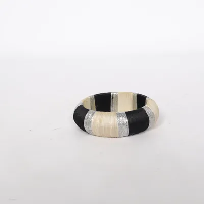 Armband (Zwart, Beige, Zilver) Onbekend materiaal