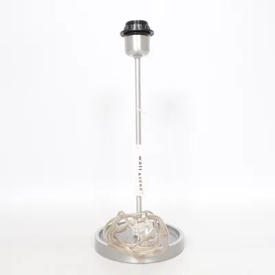 Lampfot (Silverfärgad) från Watt & Veke