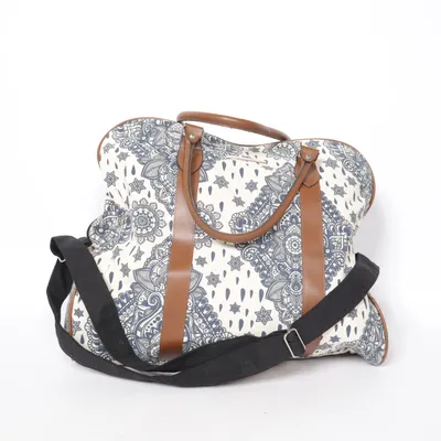 Weekend bag (White, Blue, Brown) from Achilleas