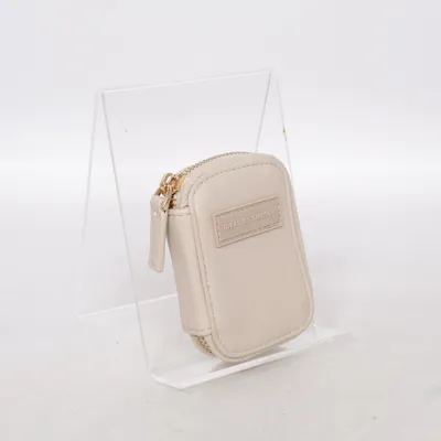 Headset case (Beige) from iDeal of Sweden