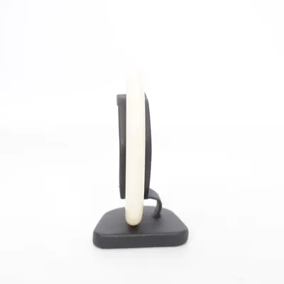 Armring (Vit) Okänd metall