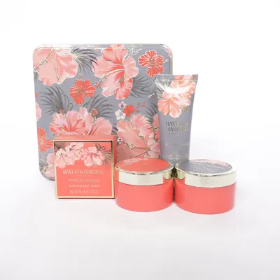 Hudplejesæt (Tropical Paradise) fra Baylis & Harding