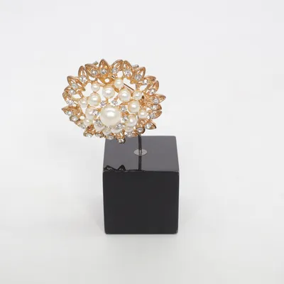 Broche (Goud, Wit) Onbekend materiaal
