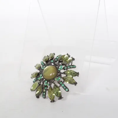 Brooch (Green) from Montini Unknown metal