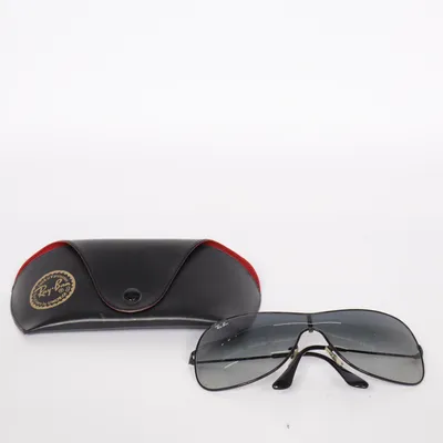 Zonnebril (RB 3211) van Ray-Ban