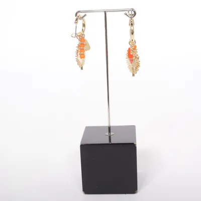 Oorbellen (Goud, Rood) van Kruidvat Onbekend materiaal