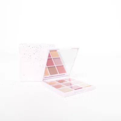 Eyeshadow palette (Celebration Edition) from Steve Laurant