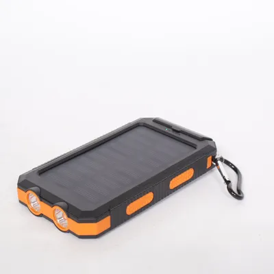 Solar charger (R6)