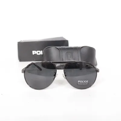 Solglasögon (Svart) från Police