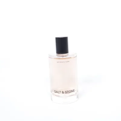 Eau de Toilette (Saffron & Cedar) van Salt & Stone