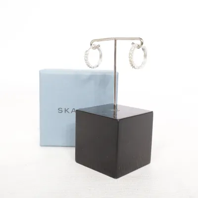 Örhängen (Silverfärgad) från Skagen Okänd metall