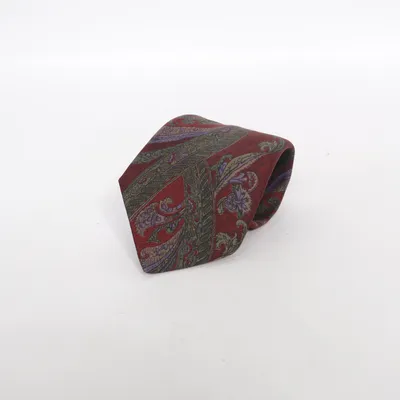 Tie (Red, Green) from Giaccomo Larusso