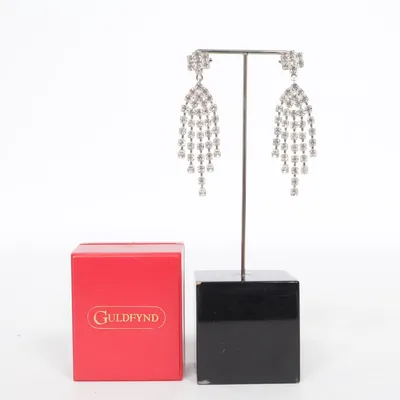 Earrings (Silver) from Guldfynd Unknown metal