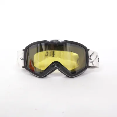 Ski goggles (Black, White) from Cébé