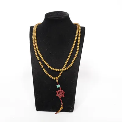 Collier (Marron) Métal inconnu