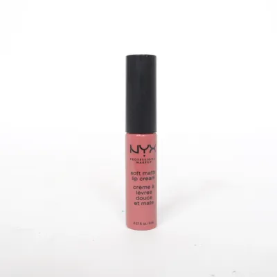 Läppstift (Soft Matte Lip Cream) från NYX Professional Makeup