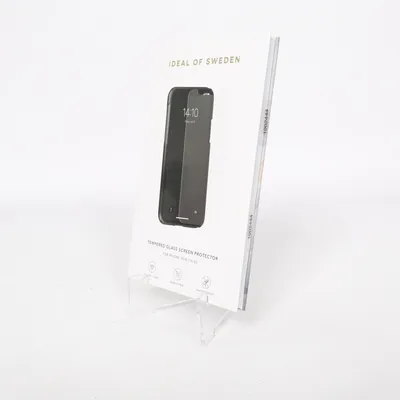 Screen protector (IP SE/8/7/6/6S) from iDeal of Sweden