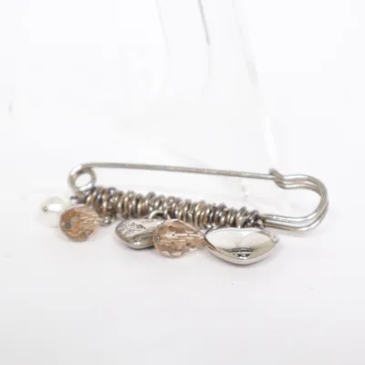 Brooch (Silver) Unknown metal