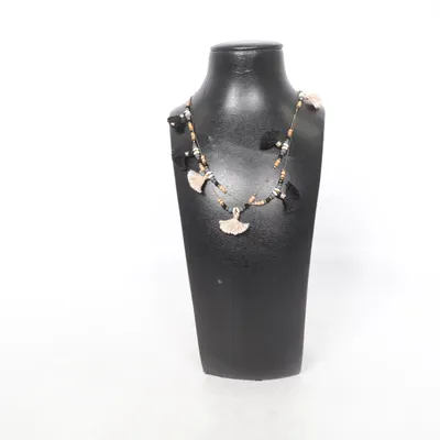 Collier (Noir, Beige) de Moshi Métal inconnu
