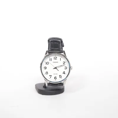 Armbanduhr (Mtp-1303p) von Casio