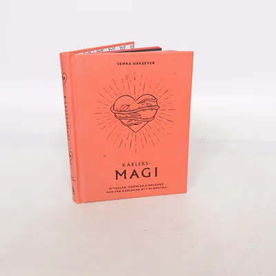 Bok från Tukan Förlag