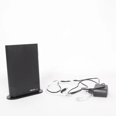 Router (RT-AX59U) fra Asus