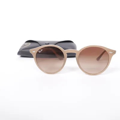 Lunettes de soleil (RB2180) de Ray-Ban