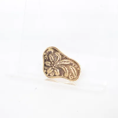Broche (Goud) Onbekend materiaal