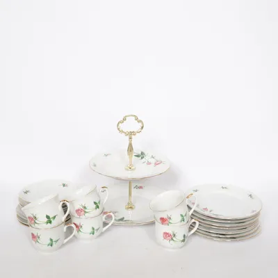 Servis (Rose) från Christineholm Porcelaine