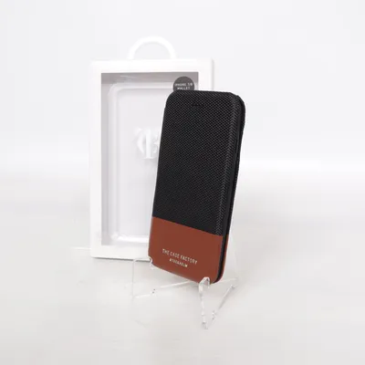 Mobilskal (IPHONE 7/8 WALLET CASE) från The Case Factory