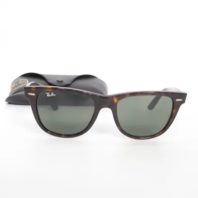 Solglasögon (RB2140) från Ray-Ban