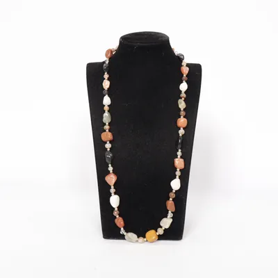 Halsband (Vit, Svart) Okänd metall