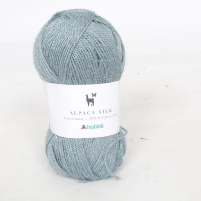 Garn (Alpaca Silk) fra Hobbii Alpacauld, Silke