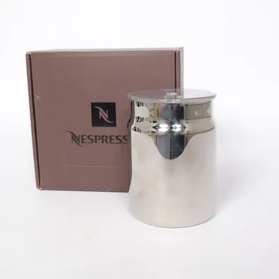 Mjölkskummare (Silverfärgad) från Nespresso
