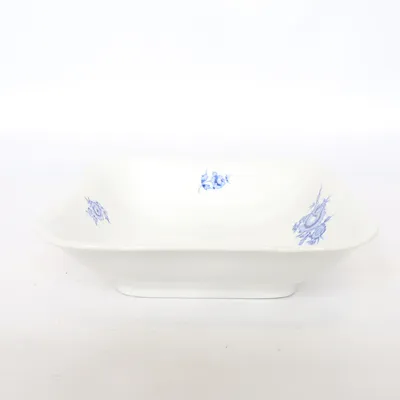 Serving platter (White, Blue) from Arabia