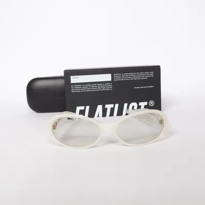 Lunettes (Blanc) de Flatlist