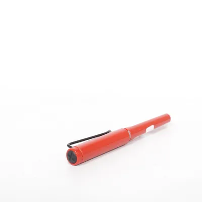 Stylo-plume (Rouge) de Lamy