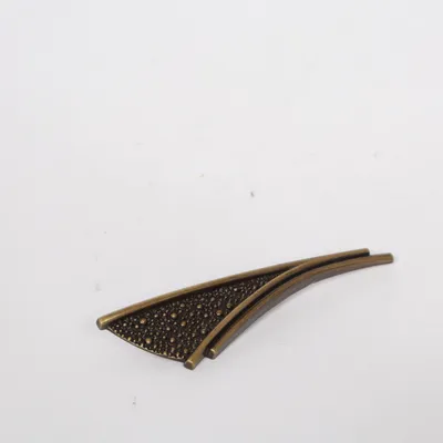 Brooch (Gold, Black) Unknown metal