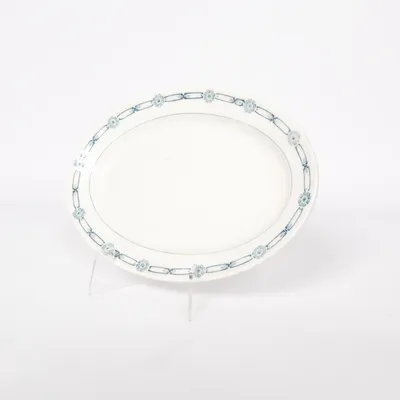 Serving platter (Villeroy & Boch plate, serving plate, serving platter, porcelain plate, vintage tableware, classic design, elegant tableware, decorative plate, floral pattern plate, blue and white plate, European porcelain, premium tableware, fine china, timeless design, traditional style, dinnerware, kitchen decor, table setting, hosting essentials, serving dish, oval plate, buffet serving, brunch table, dessert serving, cake plate, aesthetic table, cozy home, nordic home, minimal elegance, home decor, design lover, collectible porcelain, vintage decor, classic home style) from Villeroy & Boch