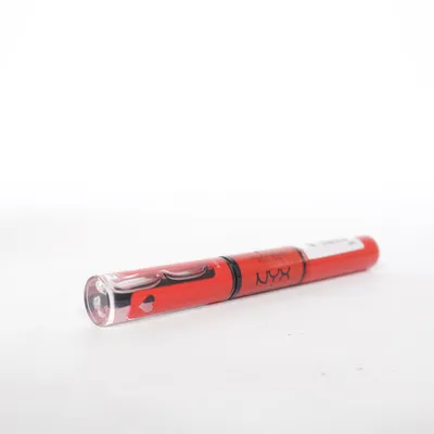Lip gloss (Shine Loud) fra NYX