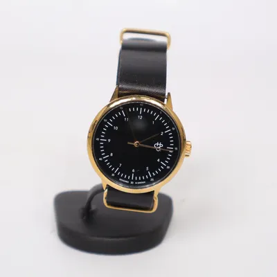 Wristwatch (Black) from CHPO
